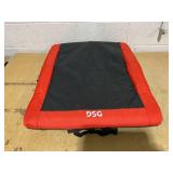 DSG Padded Stadium Seat Red/Black