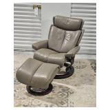 Stunning Ekornes Stressless Magic Recliner & Ottoman