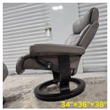 Stunning Ekornes Stressless Magic Recliner & Ottoman
