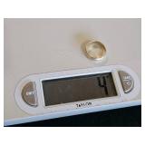 14K Gold Link Ring, 7g & 10K Detailed Wedding Band, 4g
