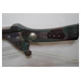 Vintage Bear Whitetail Hunter Compound Bow