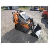 LandHero LDH-HT380 Ride On Skid Steer