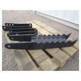 Wolverine 32" Backhoe Hydraulic Thumb