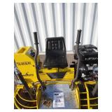 LandHero Ride On Concrete Trowel