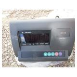 LandHonor Cattle Chute w/Scale