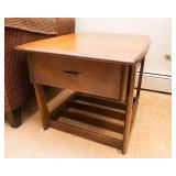 Mid-Century Modern Sleigh Leg Side/End Table – Likely Walnut by Lane