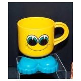 Vintage 1970s Cup & Mug Collection – Deka, Captain Kangaroo, Archie, Zoopals & More