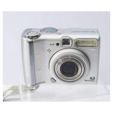Canon PowerShot A520 Digital Camera with Case