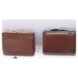 Variety of Coin Purses – Mostly Leather