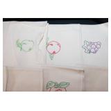 Vintage Embroidered Dish Towels – Great Condition