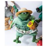 Collection of Frog Figurines – Many Russ Collectibles