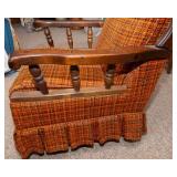 Vintage La-Z-Boy Recliner – Classic Comfort