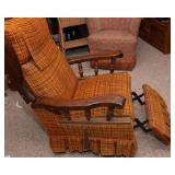 Vintage La-Z-Boy Recliner – Classic Comfort