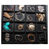 Set of 32 Pairs of Earrings – Vintage & Boho-Inspired #3