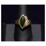 Vintage 14K Gold Ring with Green Stone – Size 8¾