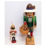 Set of 2 Nutcrackers – Includes Steinbach