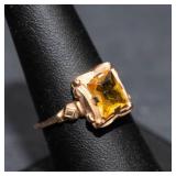 Vintage 10K Gold Ring with Amber-Colored Stone – Size 7¾