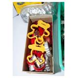 Vintage Metal Baking Lot – Cookie Cutters, Lamb Cake Mold & Cookie Press