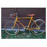 Vintage Huffy 10-Speed “Desperado” Bicycle – Retro