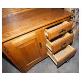 Oak Wash Stand Table – Excellent Condition