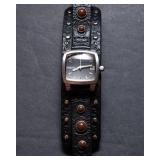 Large Lot of Fossil Watches – Some Vintage