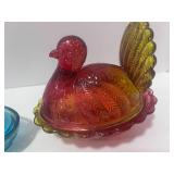 4" L.E. Smith Amberina Glass Turkey and 3" Blue Hen on Nest