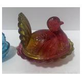 4" L.E. Smith Amberina Glass Turkey and 3" Blue Hen on Nest