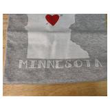 Fashion Gear My Heart Belongs In Minnesota T-Shirt Large Heather Grey - New *P