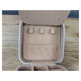 2 Initial L Jewelry Cases - Brand New *B