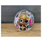 LOL Surprise! Winter Chill Confetti Reveal & Glitter Globe Dolls - Brand New *M
