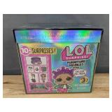 LOL Surprise Furniture Roller Sk8er & LOL Surprise Queens Surprise Doll - Brand New *M