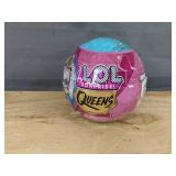 LOL Surprise Furniture Roller Sk8er & LOL Surprise Queens Surprise Doll - Brand New *M