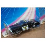 *2* Vintage Hot Wheels - Sheriff Patrol & Corvette Stingray