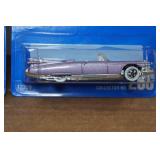 *2* Hot Wheels - 