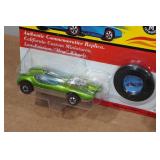 *2* Hot Wheels 25th Anniversary with Matching Button - Splittin Image