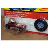 *2* Hot Wheels 25th Anniversary with Matching Button - Red Baron, Paddy Wagon