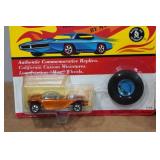 *2* Hot Wheels 25th Anniversary with Matching Button - Beatnik Bandit