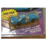 Vintage Tyco Twin Pack 1992 Petty STP Pontiac & 1970 Petty Superbird HO Scale Slot Cars