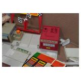 Vintage Hot Wheels City Pieces