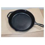 Lodge 12" Cast Iron Skillet