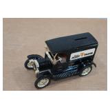 Ertl 1917 Ford Model T Van Fleet Farm Coin Bank