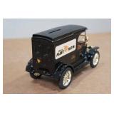 Ertl 1917 Ford Model T Van Fleet Farm Coin Bank