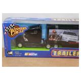Winners Circle 2002 Dale Earnhardt Die Cast Trailer Rig