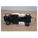 1953 Chevy Wrecker 1:24 Scale Model Truck