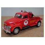 1953 Chevy Wrecker 1:24 Scale Model Truck