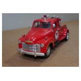 1953 Chevy Wrecker 1:24 Scale Model Truck