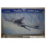 1:72 Scale Tupolev Tu-142MR Bear-J Model Kit