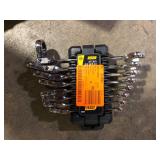 GEARWRENCH 90-Tooth SAE Ratcheting Flex-Head Combination Wrench Set with Tray (8-Piece)Customer Returns See Pictures GEARWRENCH 90-Tooth SAE Ratcheting Flex-Head Combination Wrench Set with Tray (8-Piece)Customer Returns See Pictures