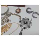 Jewelry Box Full of Vintage Signed & Unsigned Jewelry