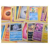 Lot of 500+ POKEMON Cards #1